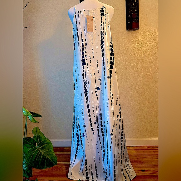 Long Blue Tye-Dye Maxi Dress - Picture 2 of 3